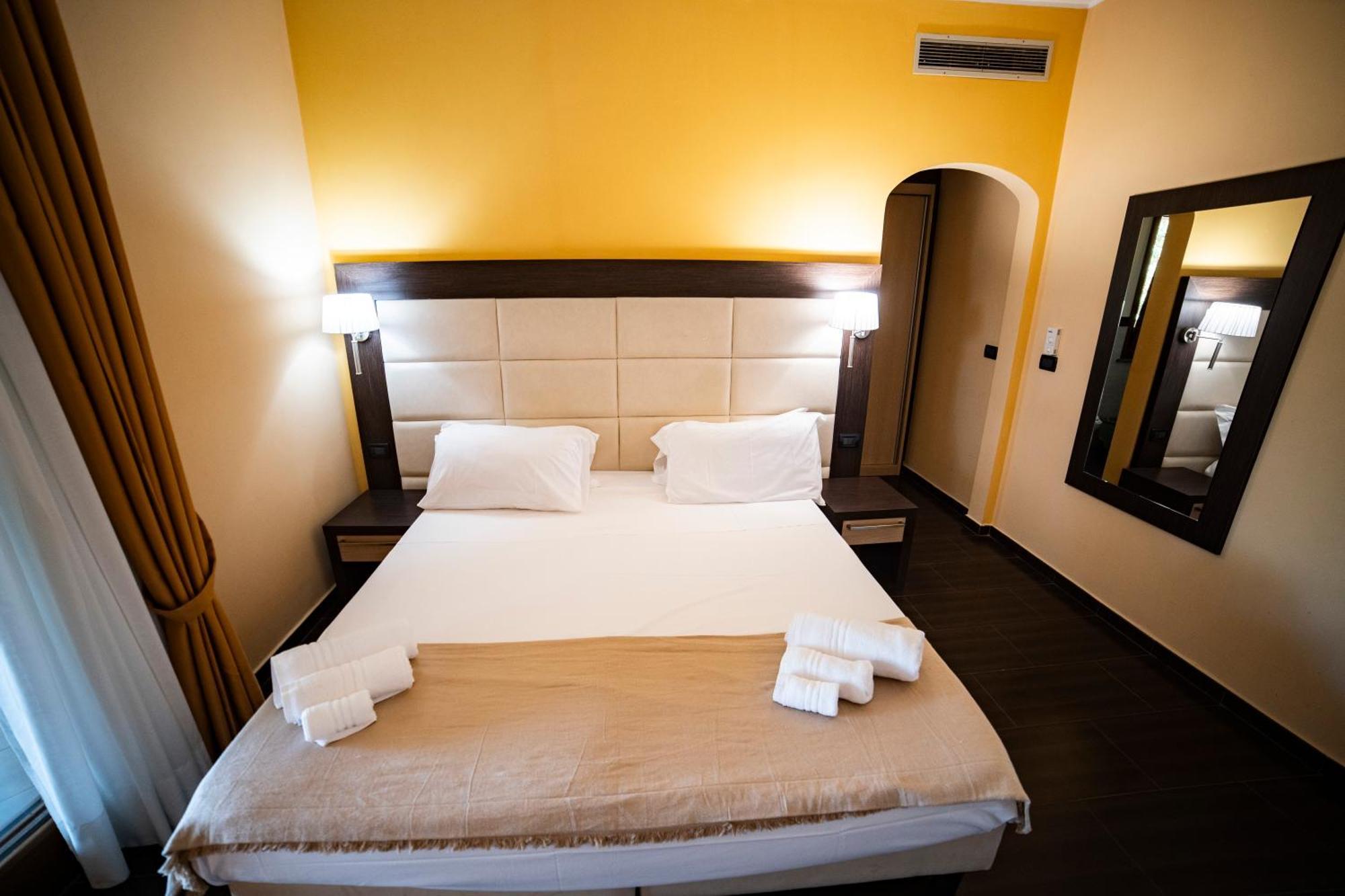 Unico Cannamele Escape Tropea By Life Resorts 파르겔리아 외부 사진